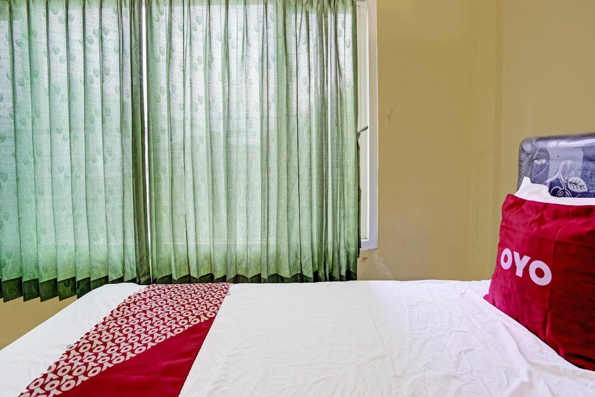Hotel Oyo 91572 Kost Esklusif Barokah Pasuruan Zewnętrze zdjęcie