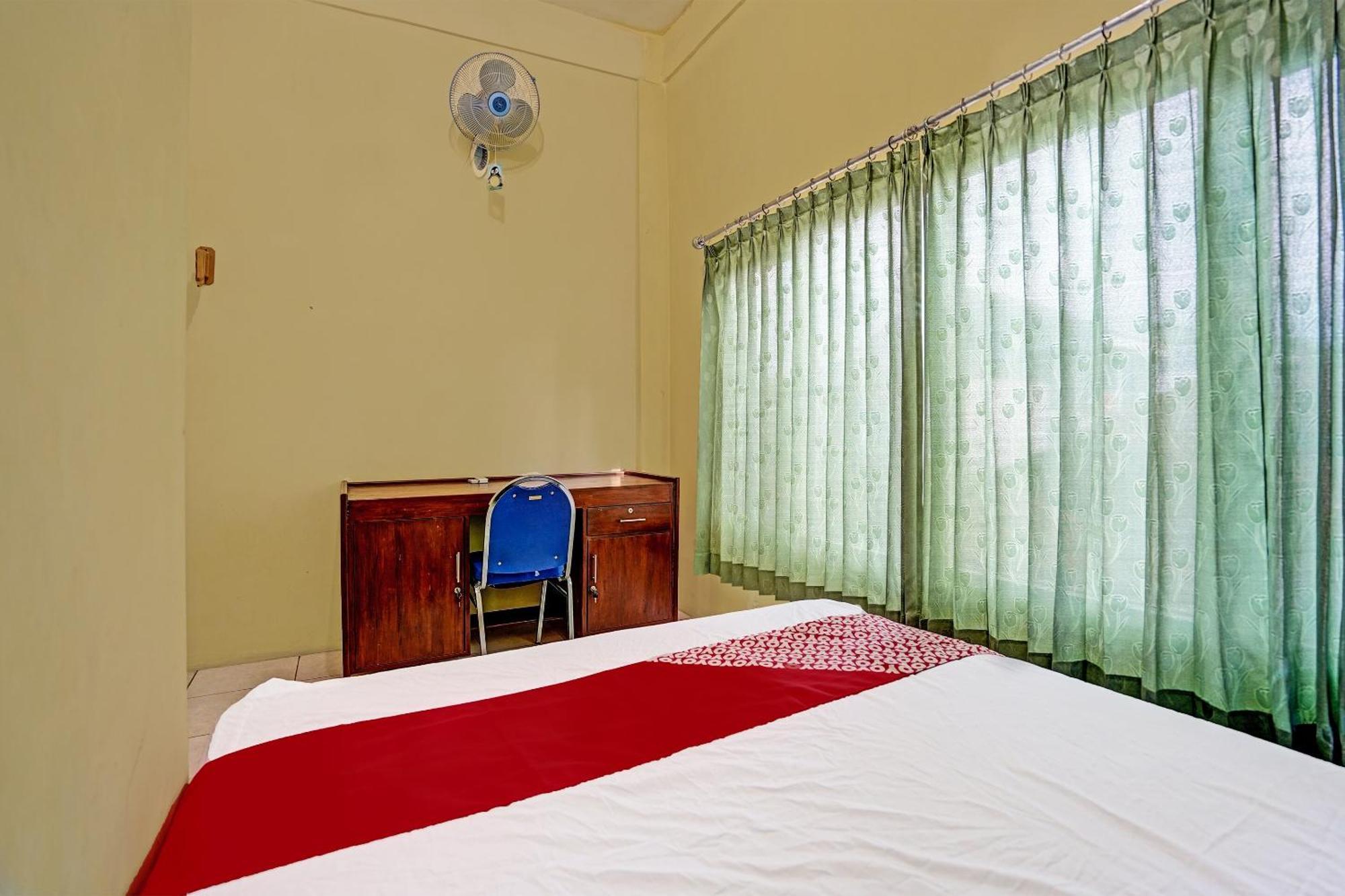 Hotel Oyo 91572 Kost Esklusif Barokah Pasuruan Zewnętrze zdjęcie