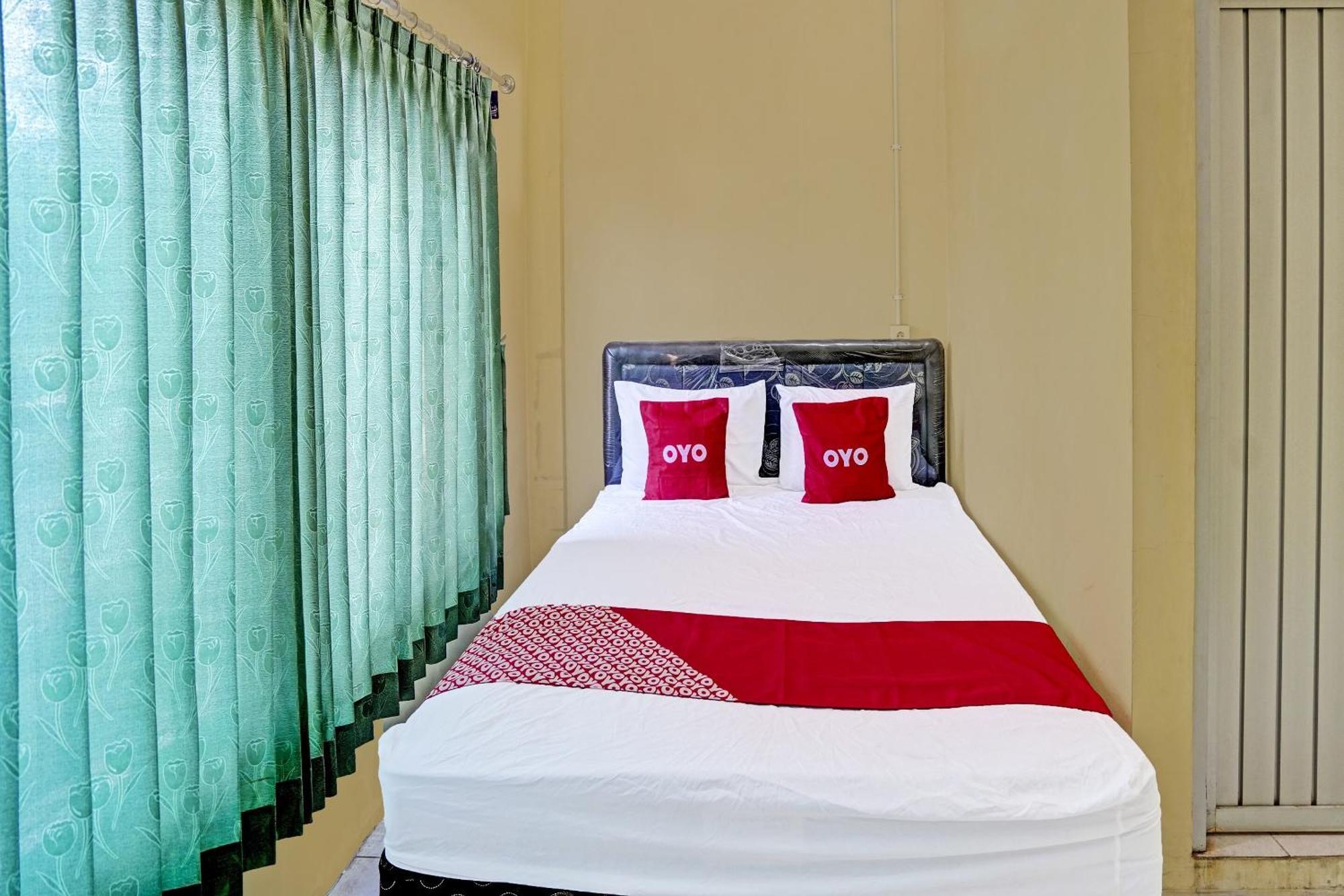 Hotel Oyo 91572 Kost Esklusif Barokah Pasuruan Zewnętrze zdjęcie