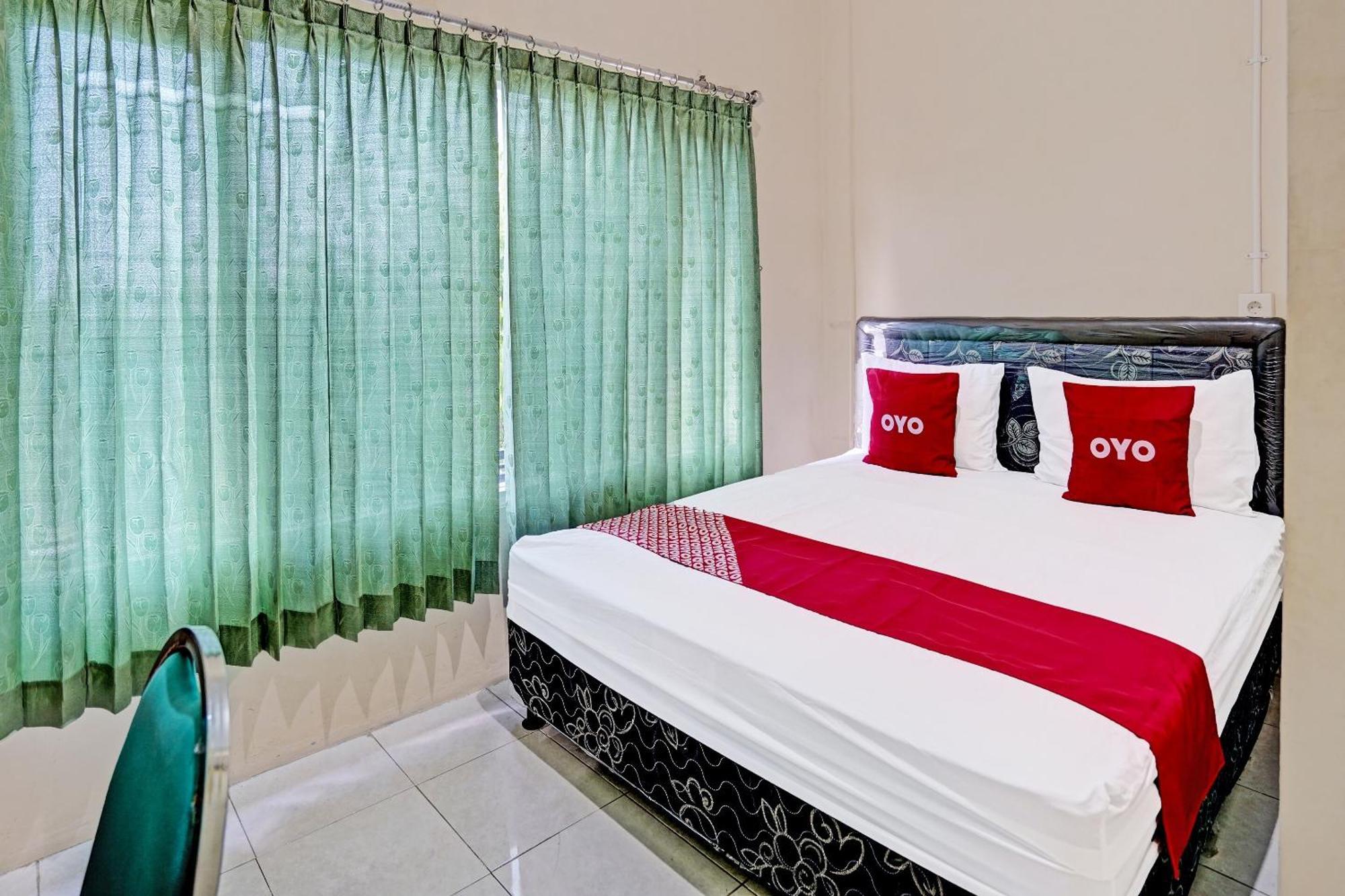 Hotel Oyo 91572 Kost Esklusif Barokah Pasuruan Zewnętrze zdjęcie